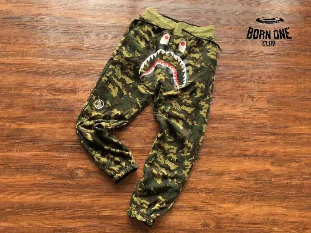 Calça Dulpa Face BAPE x OVO