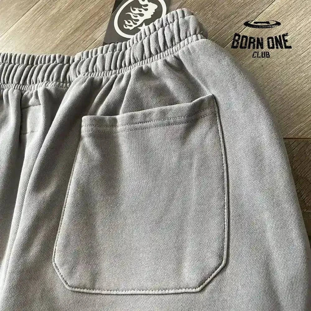 Calça Hellstar