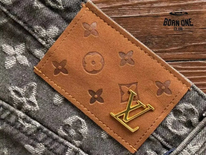 Calça Louis Vuitton Distressed Baggy Monogram Jeans