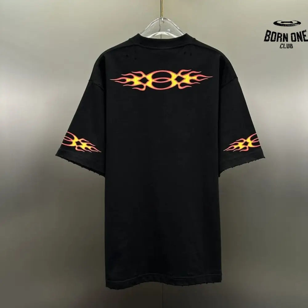 Camiseta Balenciaga Burning Unity