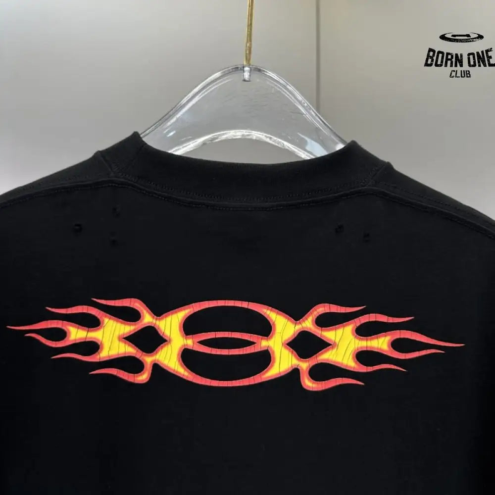 Camiseta Balenciaga Burning Unity