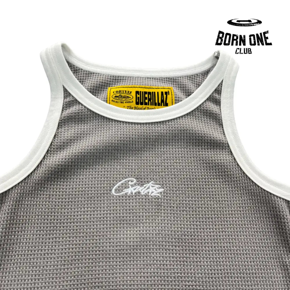 Camiseta Feminina Corteiz Chest Embroidered PP / Cinza