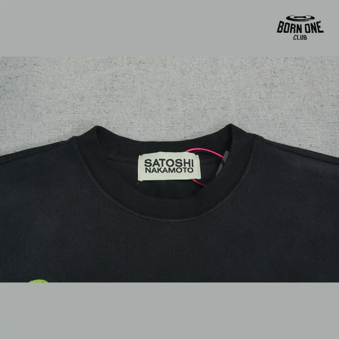 Camiseta Satoshi Nakamoto Green Hands Rhinestone Tee Black