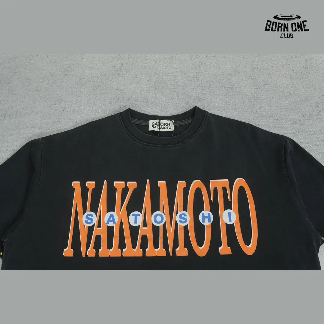 Camiseta Satoshi Nakamoto Orange Logo Studded Tee Black