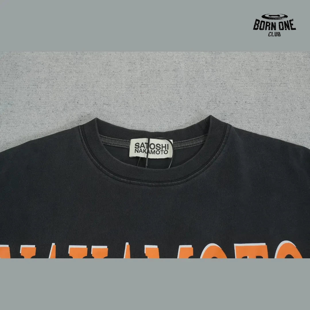 Camiseta Satoshi Nakamoto Orange Logo Studded Tee Black