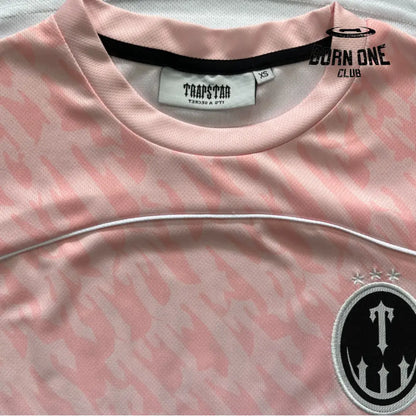 Camiseta Trapstar Football Dusty Pink