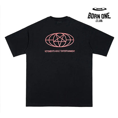 Camiseta Vetements ’Ad*lt Entertaintment’