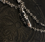 CHROME HEARTS Tiny Cross Necklace (with Tiny E Plus Chalk Chain) Prata 925