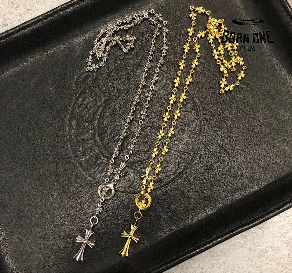 CHROME HEARTS Tiny Cross Necklace (with Tiny E Plus Chalk Chain) Prata 925