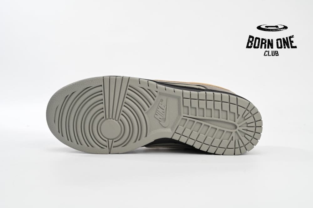 Concepts x Nike SB Dunk Low Grey Lobster BV1310-105