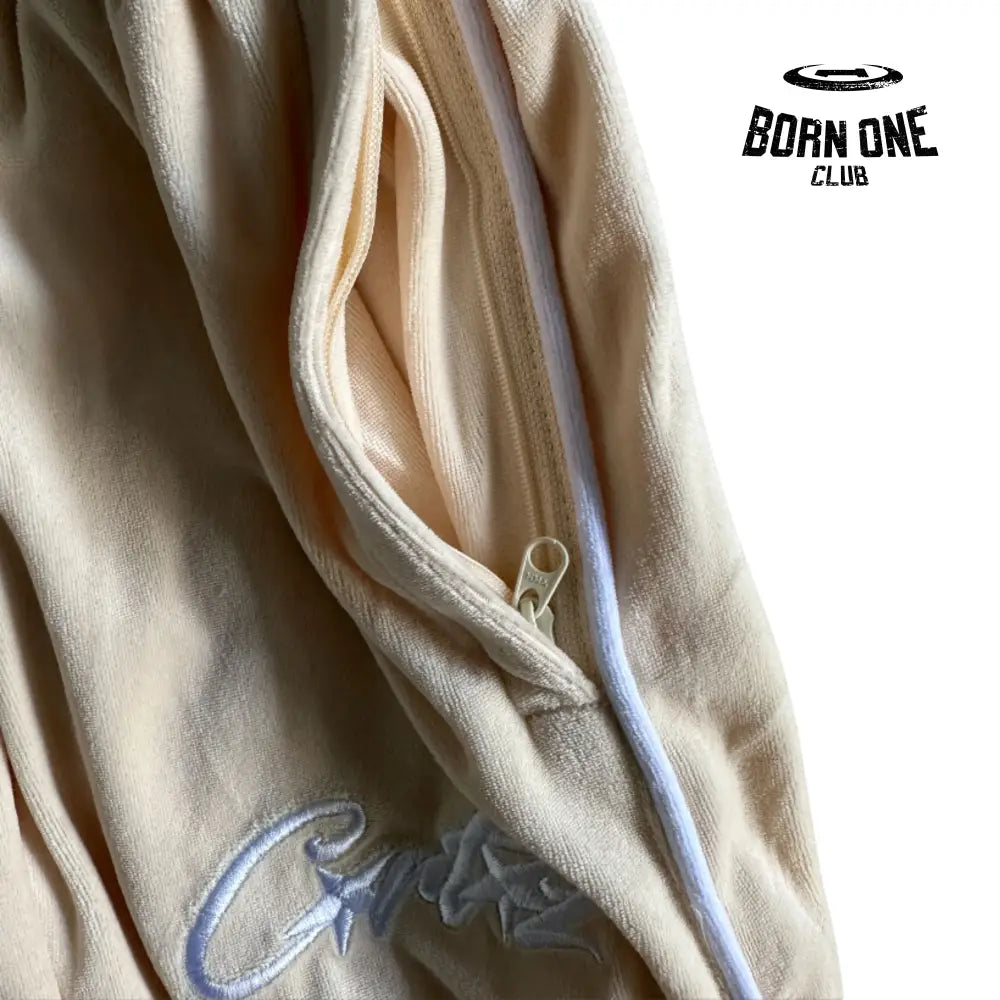 Conjunto Corteiz Velor Track Set Cream