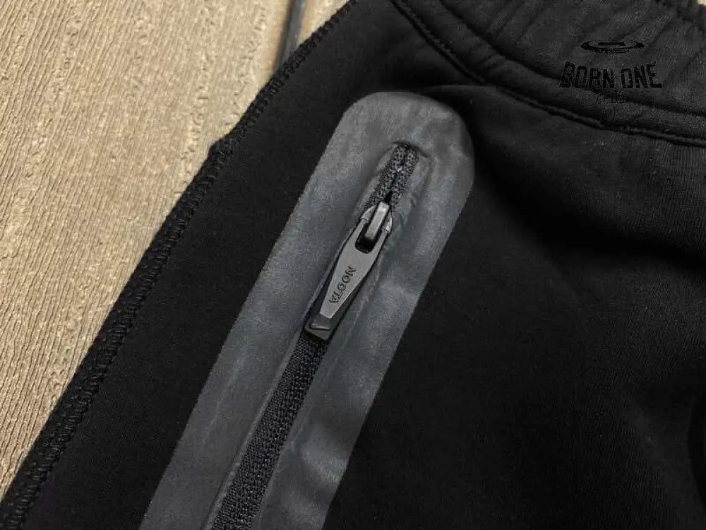 Conjunto Jaqueta e Calça Nike x NOCTA Tech Fleece Black