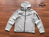Conjunto Nike Tech Fleece Cinza Jaqueta e Calça
