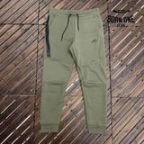 Conjunto Nike Tech Fleece Rough Green Black Jaqueta e Calça