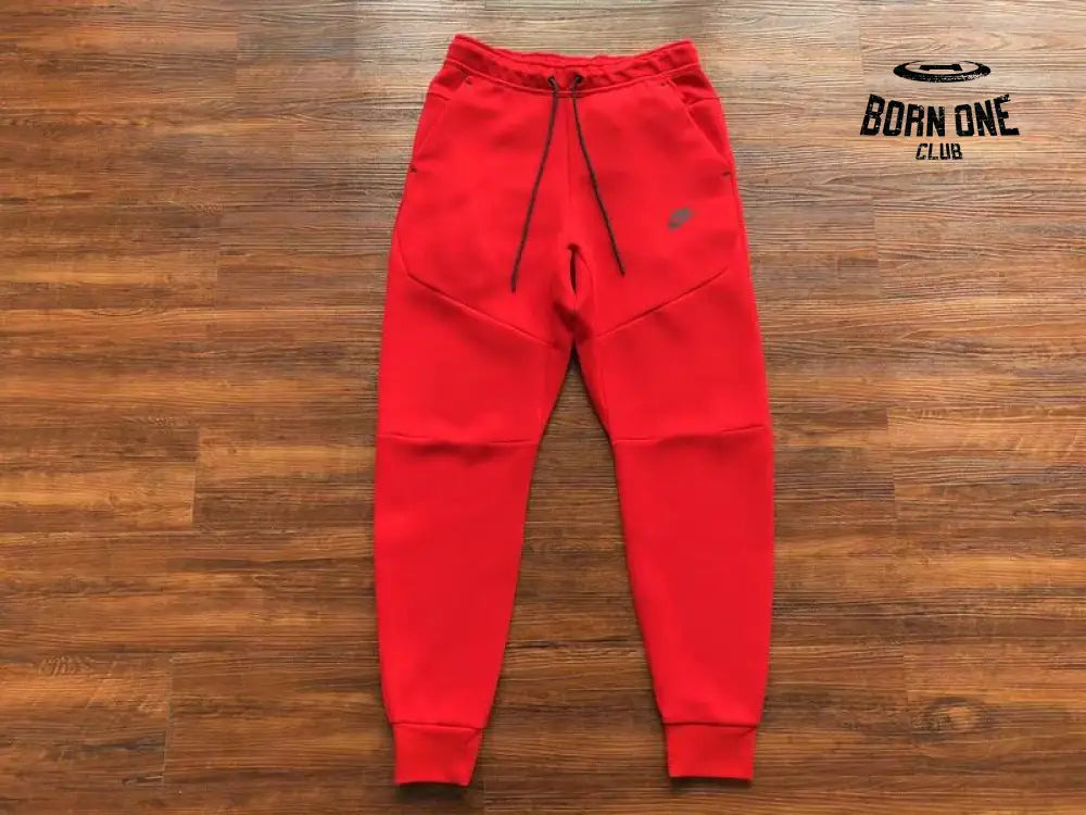 Conjunto Nike Tech Fleece Vermelho Jaqueta e Calça
