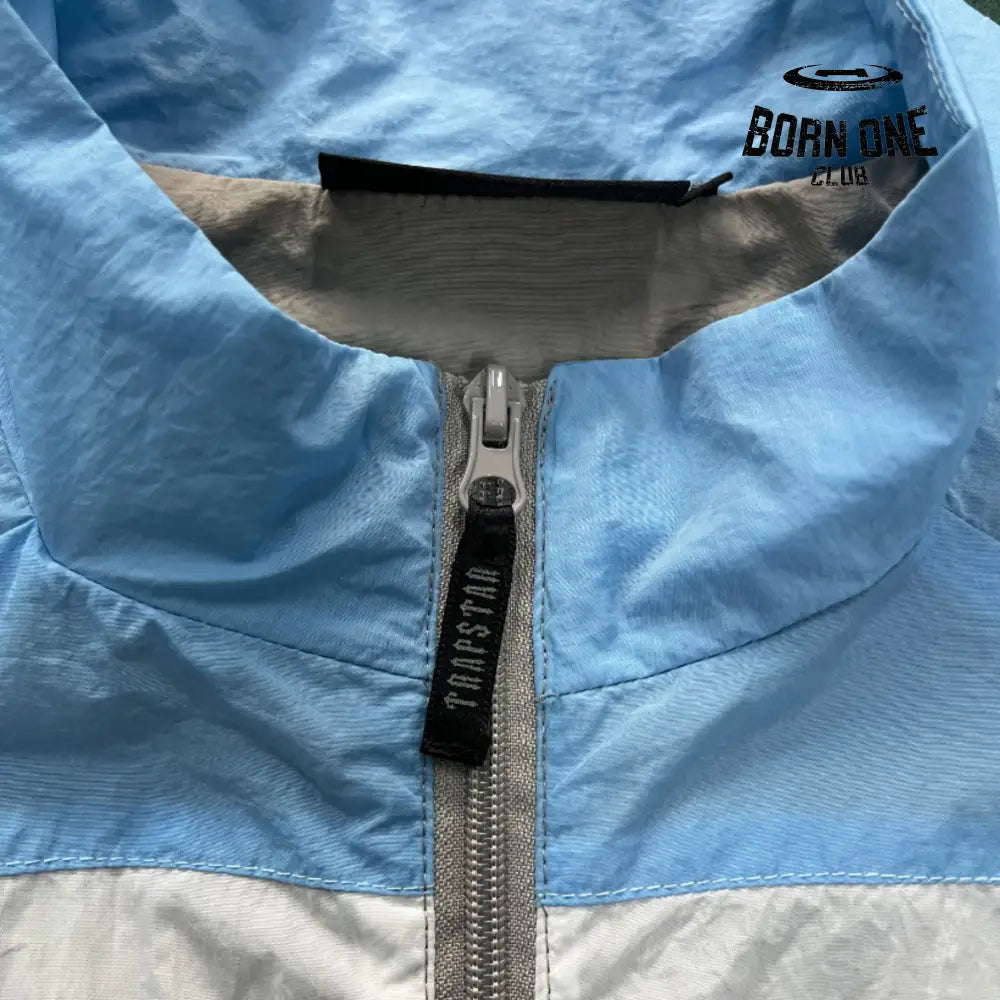 Conjunto Trapstar Irongate Shellsuit Gray & Baby Blue