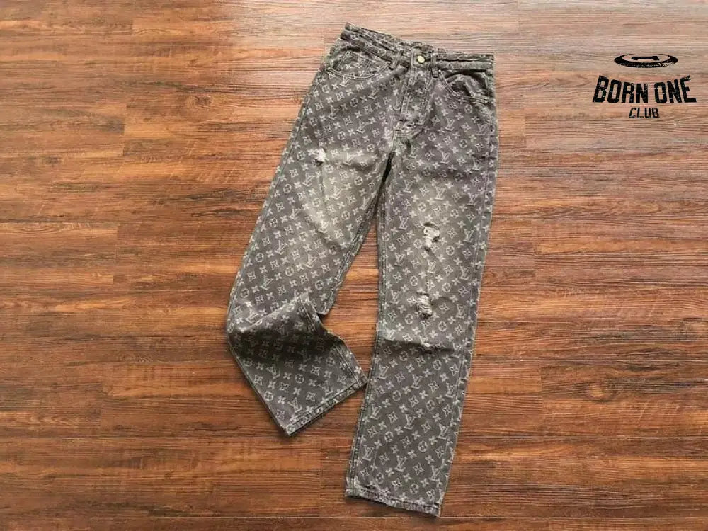 Calça Louis Vuitton Distressed Baggy Monogram Jeans