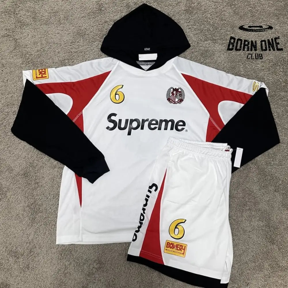 Conjunto Supreme Hooded Soccer Branco