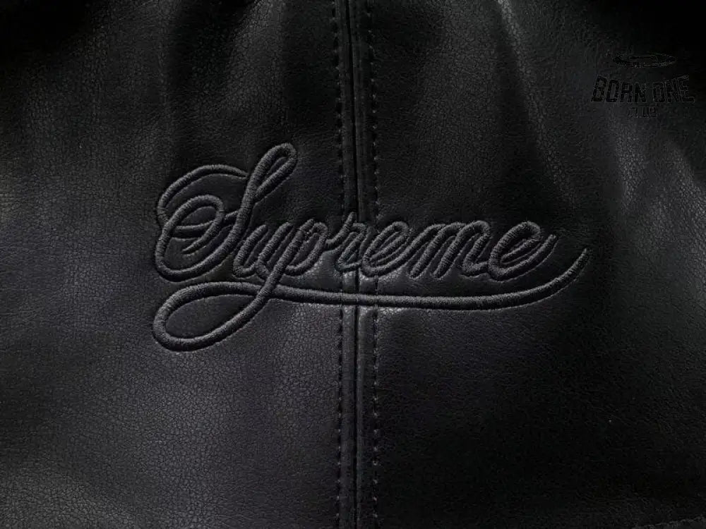 Jaqueta Supreme x Nike Varsity Preta