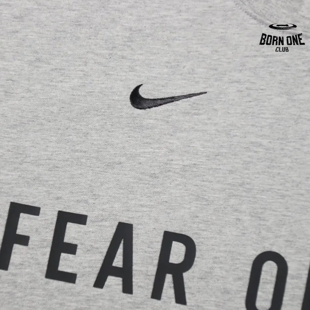 Camiseta Essentials