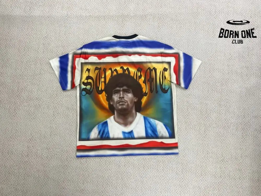 Camiseta Supreme Maradona Soccer