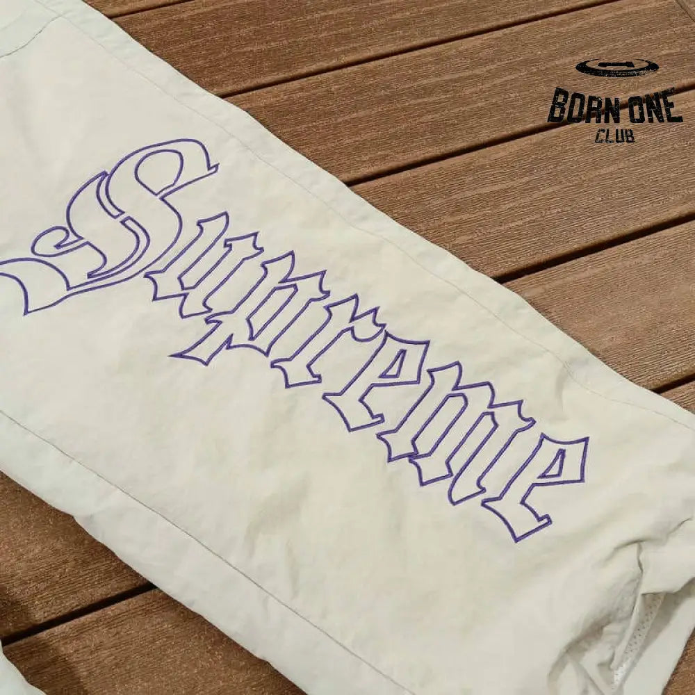 Conjunto Supreme OLD English Track White