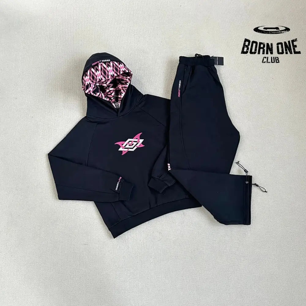 Conjunto Mertra x Umbro Collab