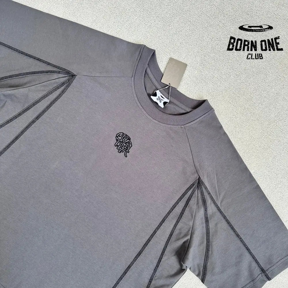 Camiseta Mertra Grey