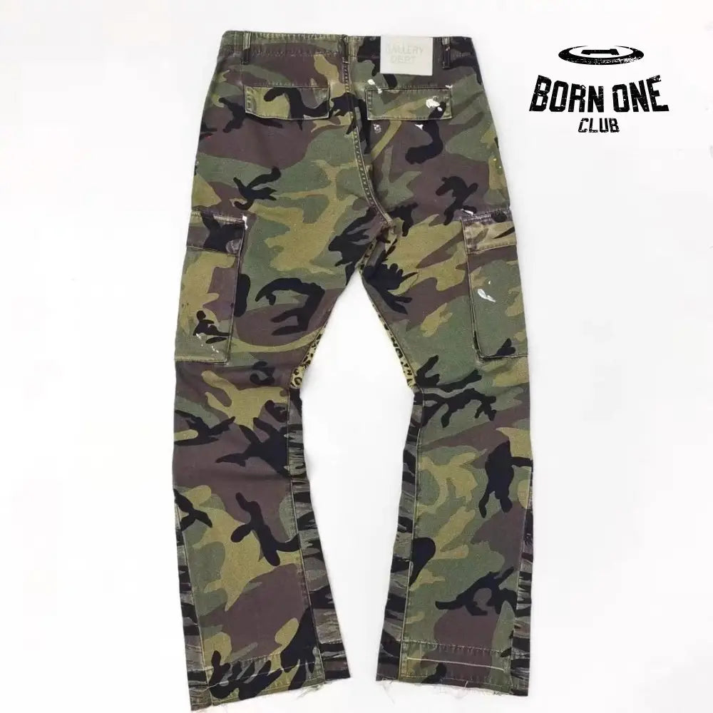 GALLERY DEPT CAMO FLARE PANTS Calça
