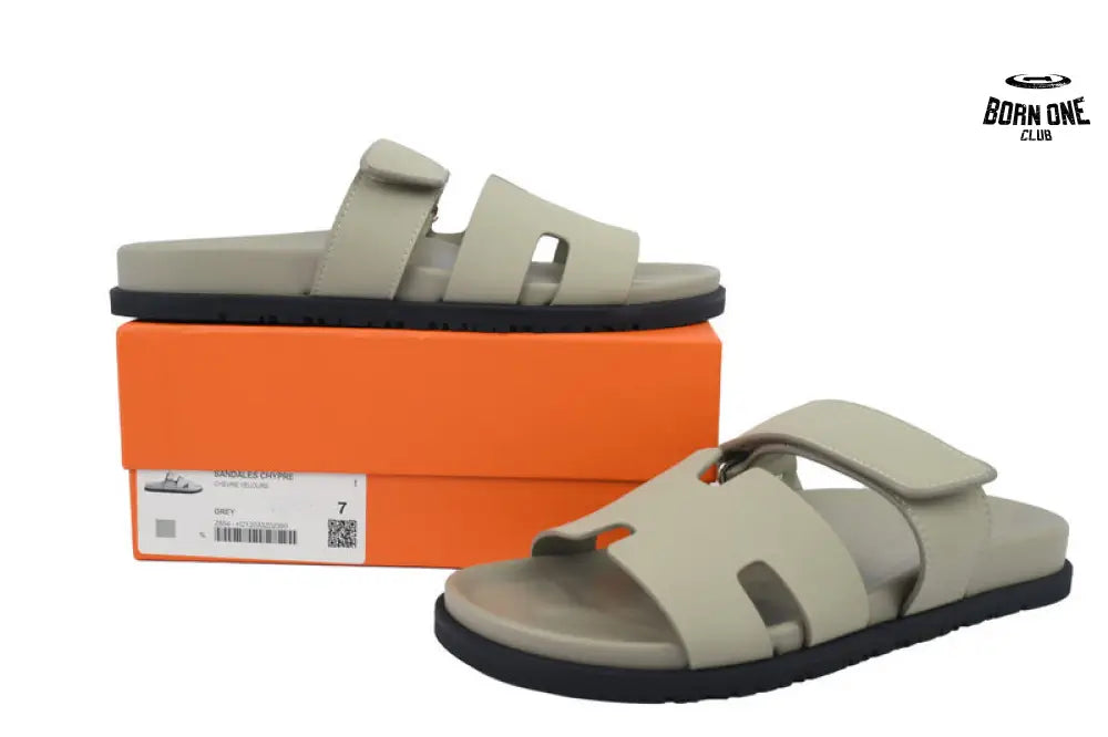 Hrms Slippers Off-white