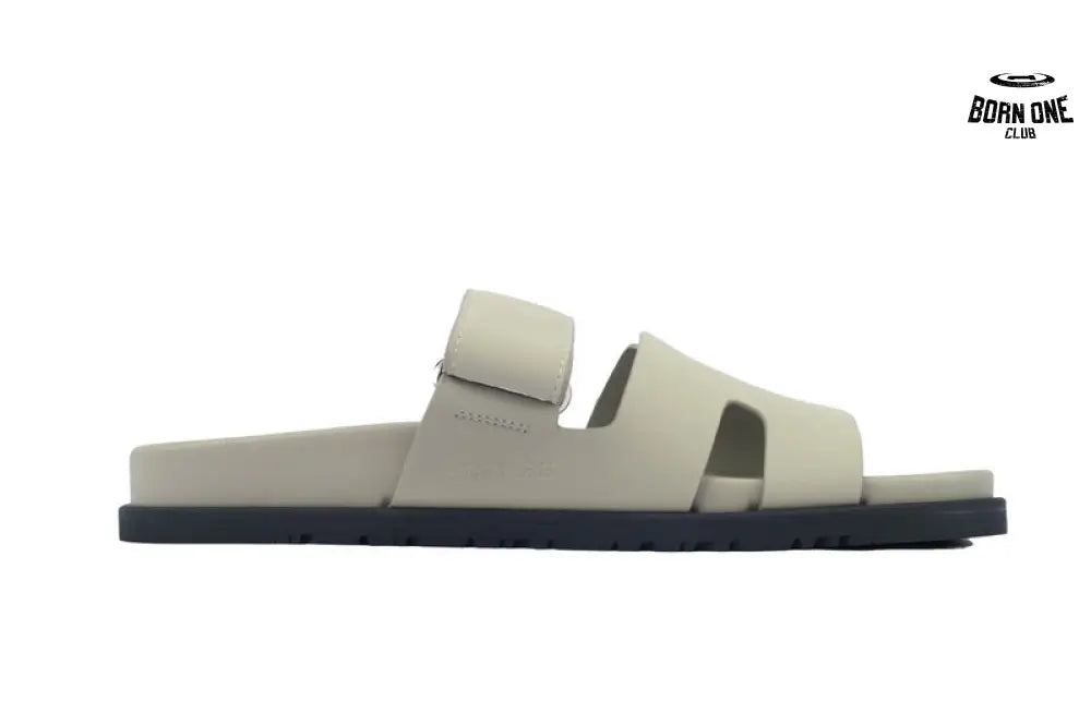 Hrms Slippers Off-white