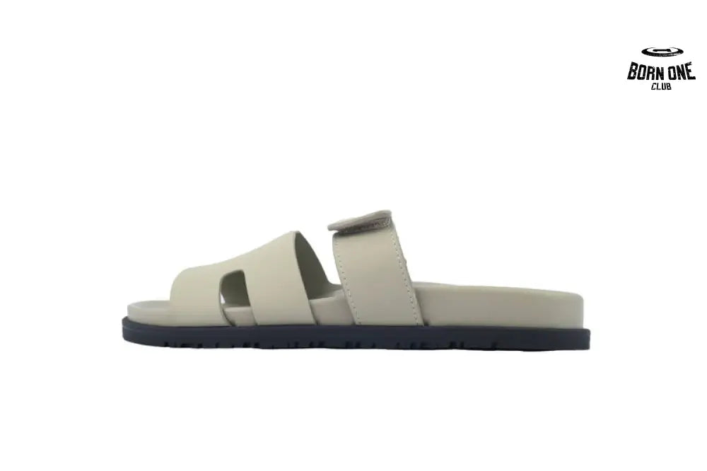 Hrms Slippers Off-white