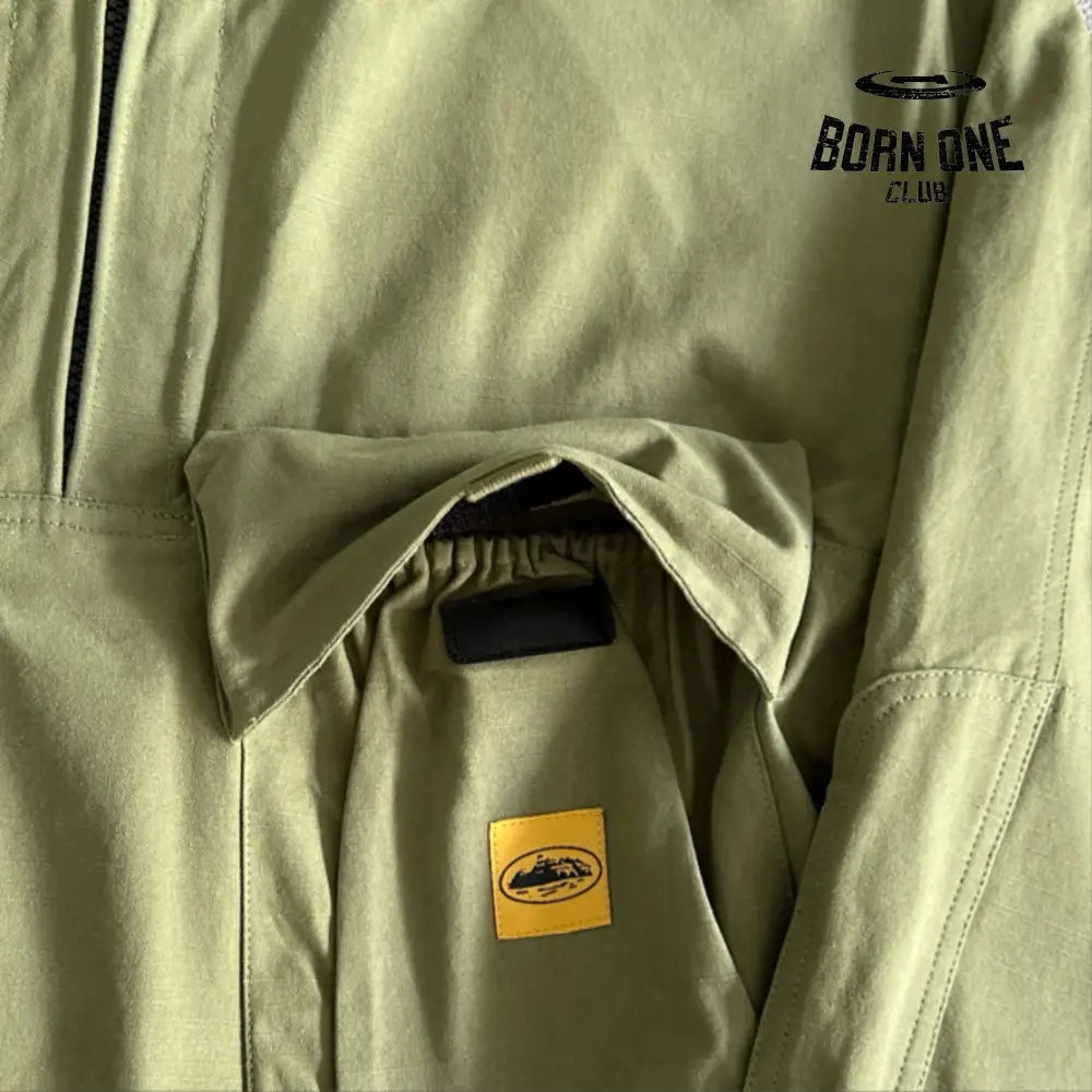 Jaqueta Corteiz Slant Pocket Military Green