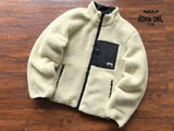Jaqueta Stussy 8 Ball Sherpa Dupla Face