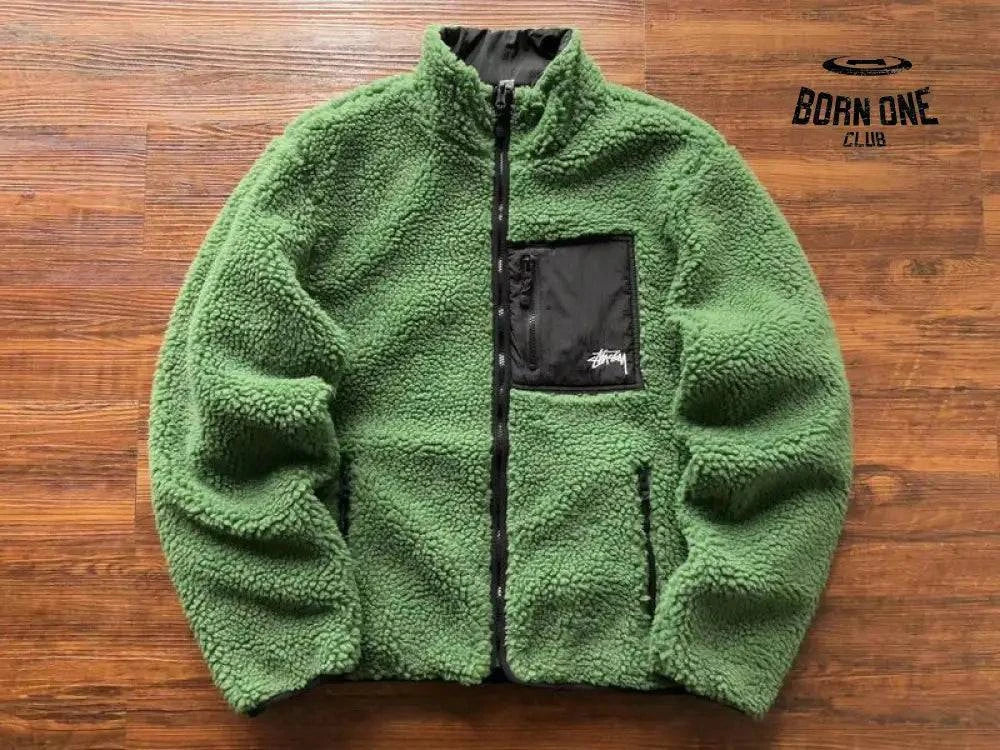 Jaqueta Stussy 8 Ball Sherpa Dupla Face