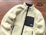 Jaqueta Stussy 8 Ball Sherpa Dupla Face