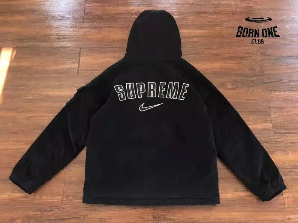 Jaqueta Supreme Nike Arc Corduroy