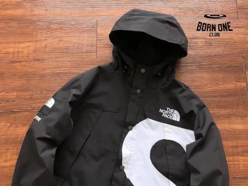 Jaqueta Supreme x The North Face S Logo