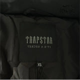 Jaqueta Trapstar Hyperdrive Puffer Black/Red & White