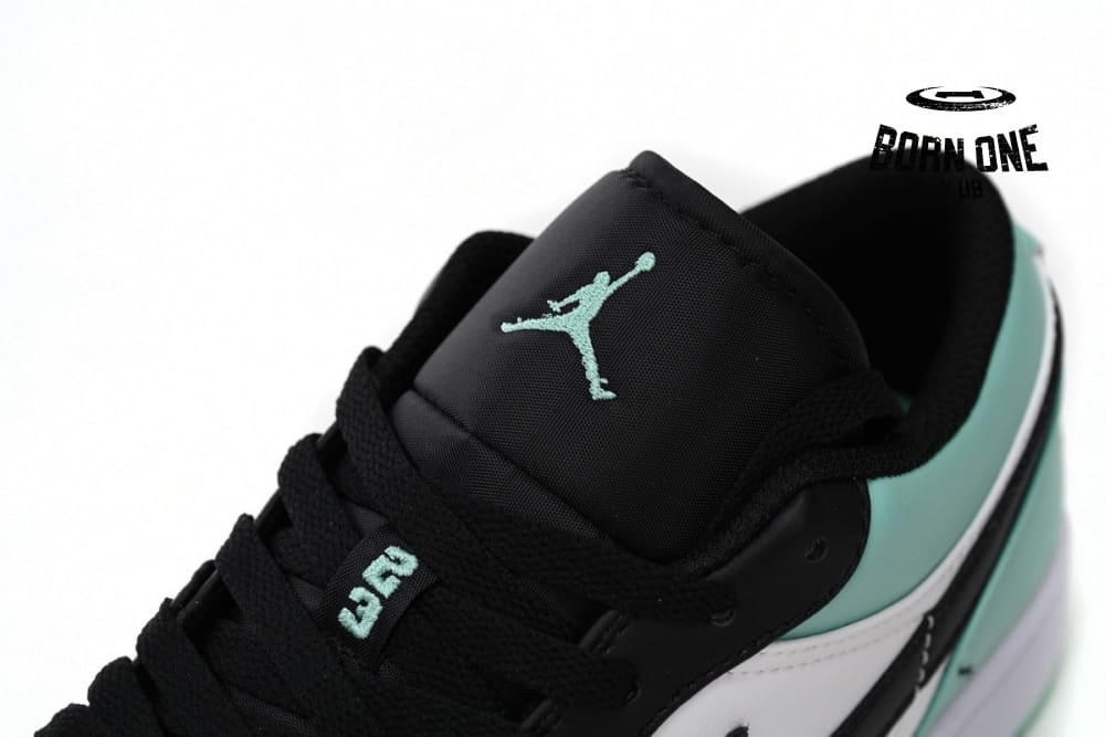 Jordan 1 Low Emerald Toe 553558-117