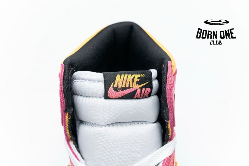 Jordan 1 Retro High OG Light Fusion Red 555088-603