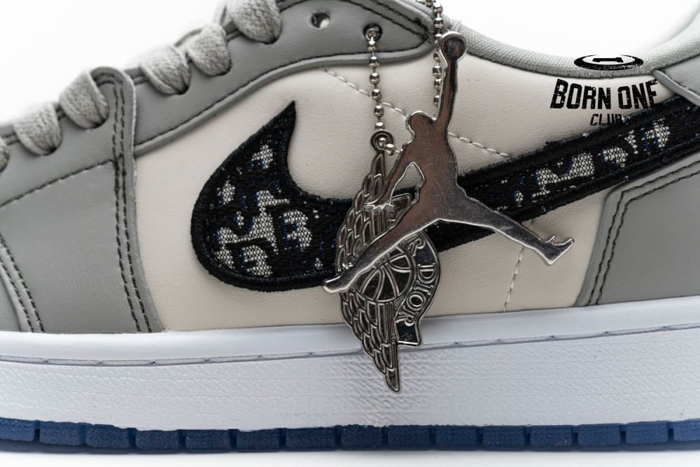 Jordan 1 Retro Low Dior CN8608-002