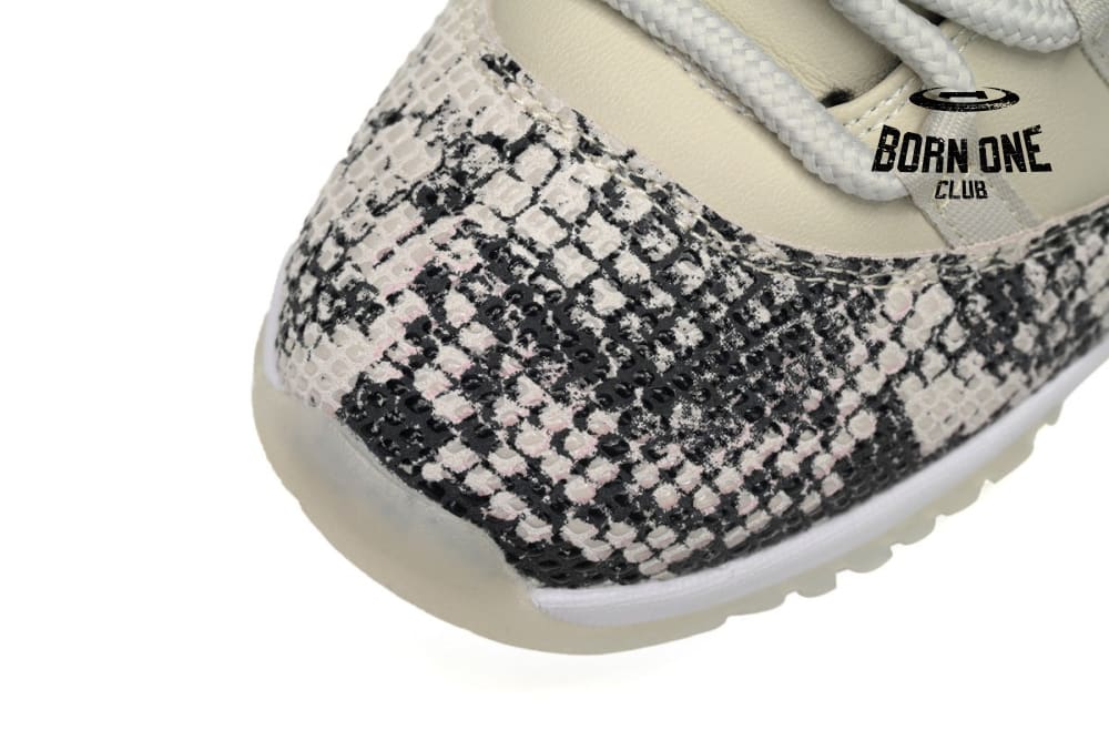 Jordan 11 Retro Low Snake Light Bone CD6846-002