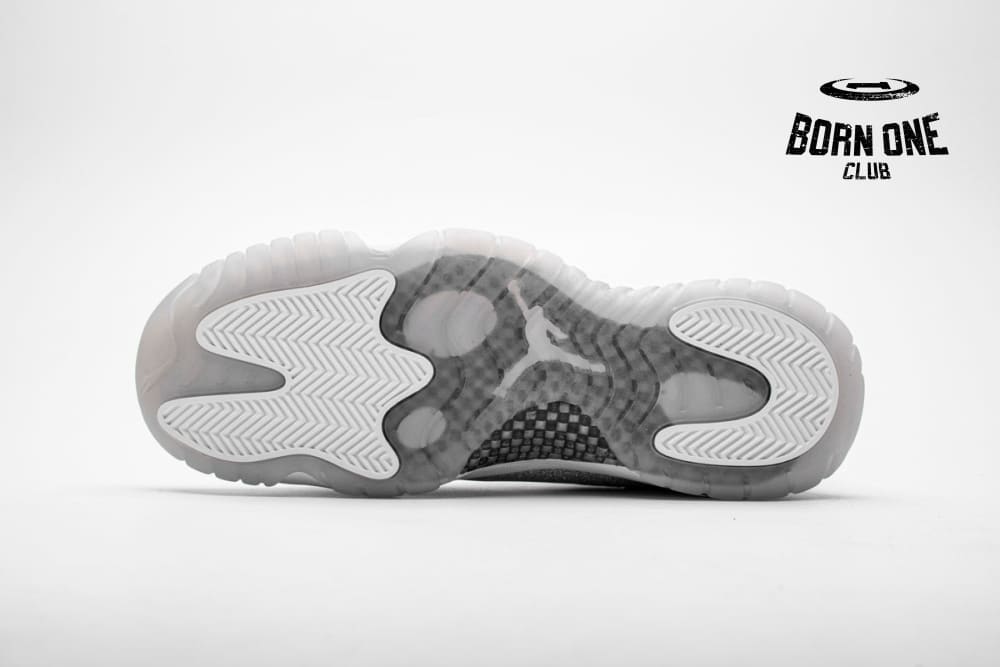 Jordan 11 Retro White Metallic Silver AR0715-100