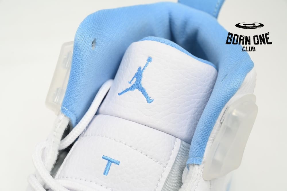 Jordan 12 Retro White University Blue (2004) 308243-142