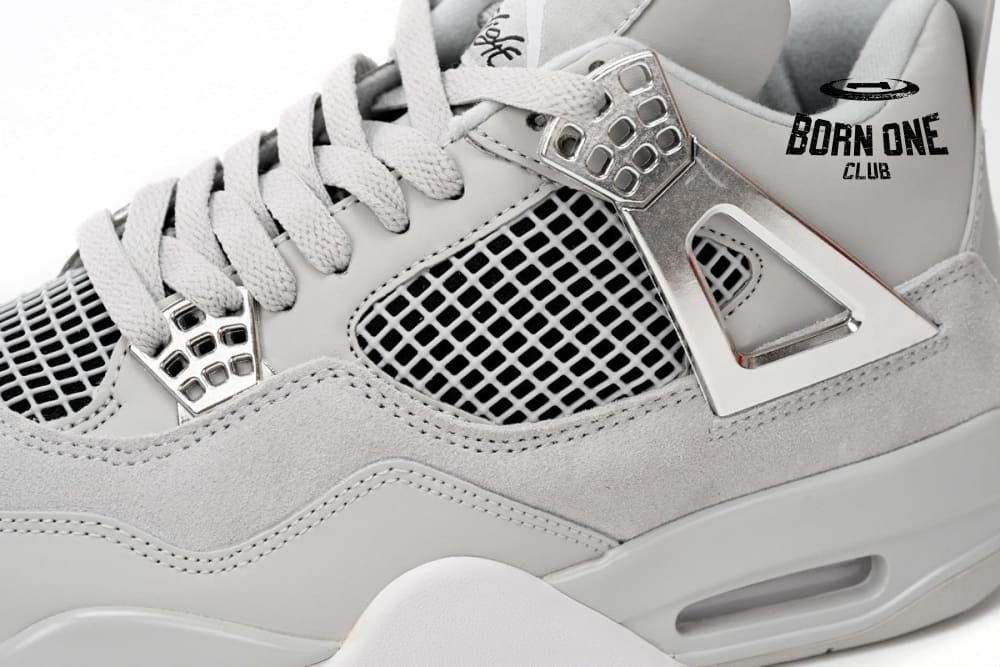 Jordan 4 Retro Frozen Moments AQ9129-001