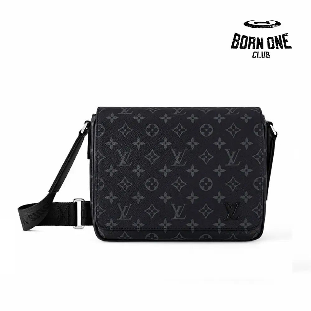 Louis Vuitton Bag Messenger District Monogram Eclipse Bolsa