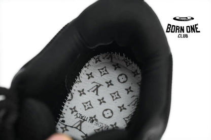 Louis Vuitton LV Skate Sneaker Black White 1AARR2