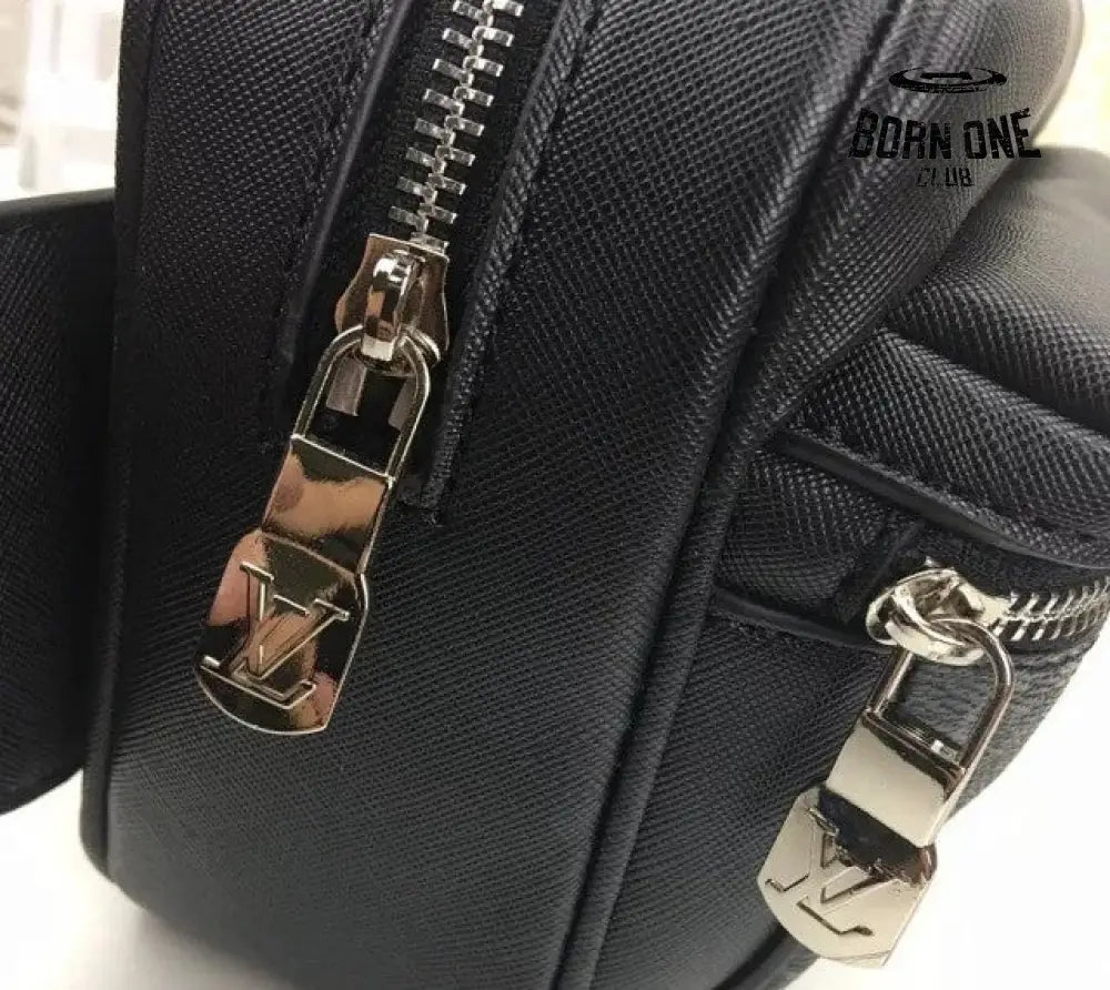 Louis Vuitton Outdoor Bumbag Black Bolsa