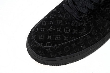 Louis Vuitton x Nike Air Force 1 Low All Black 1A9VD7